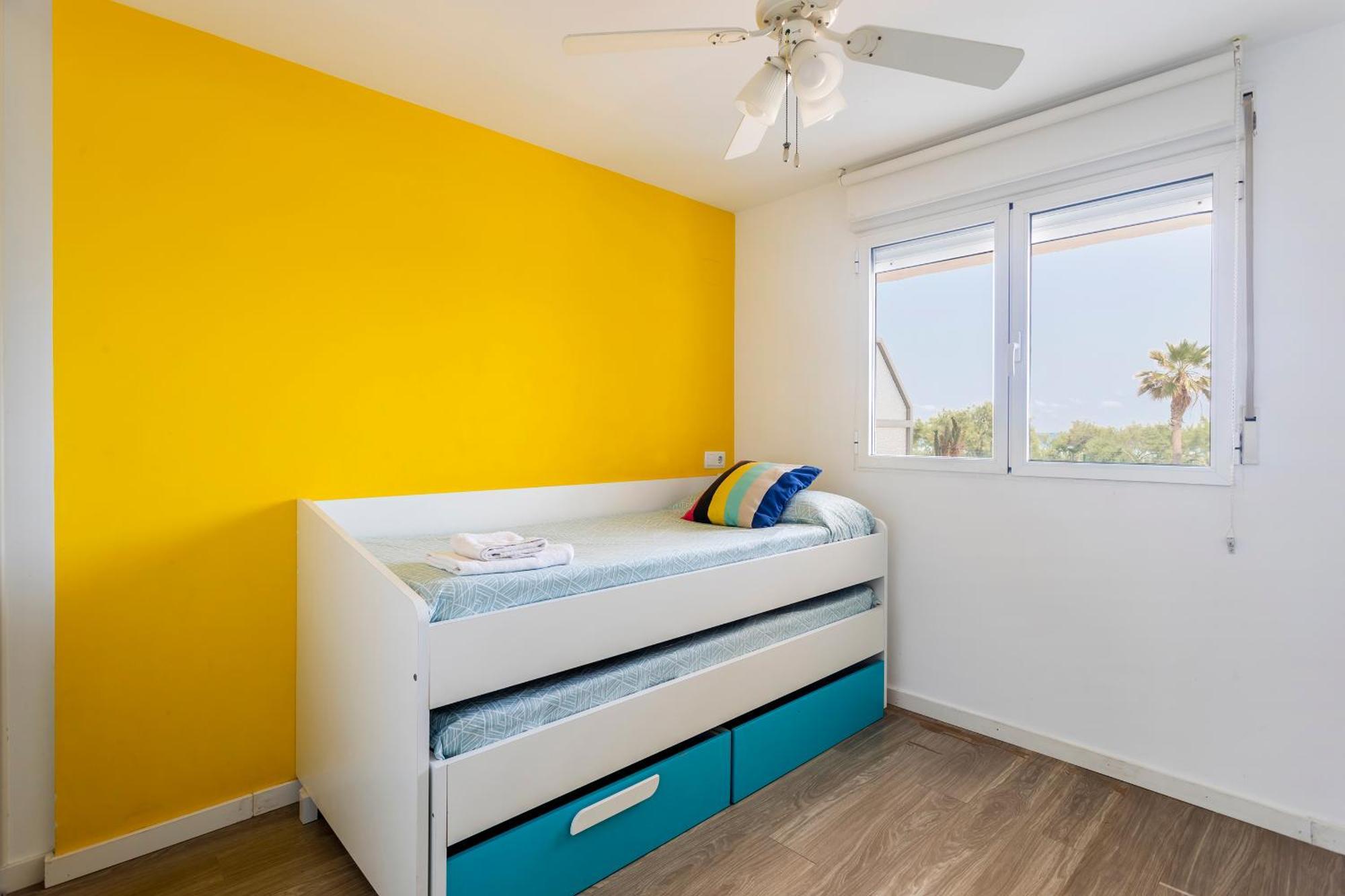 Fantastico Apartamento En Primerisima Linea Playa La Torre  Экстерьер фото