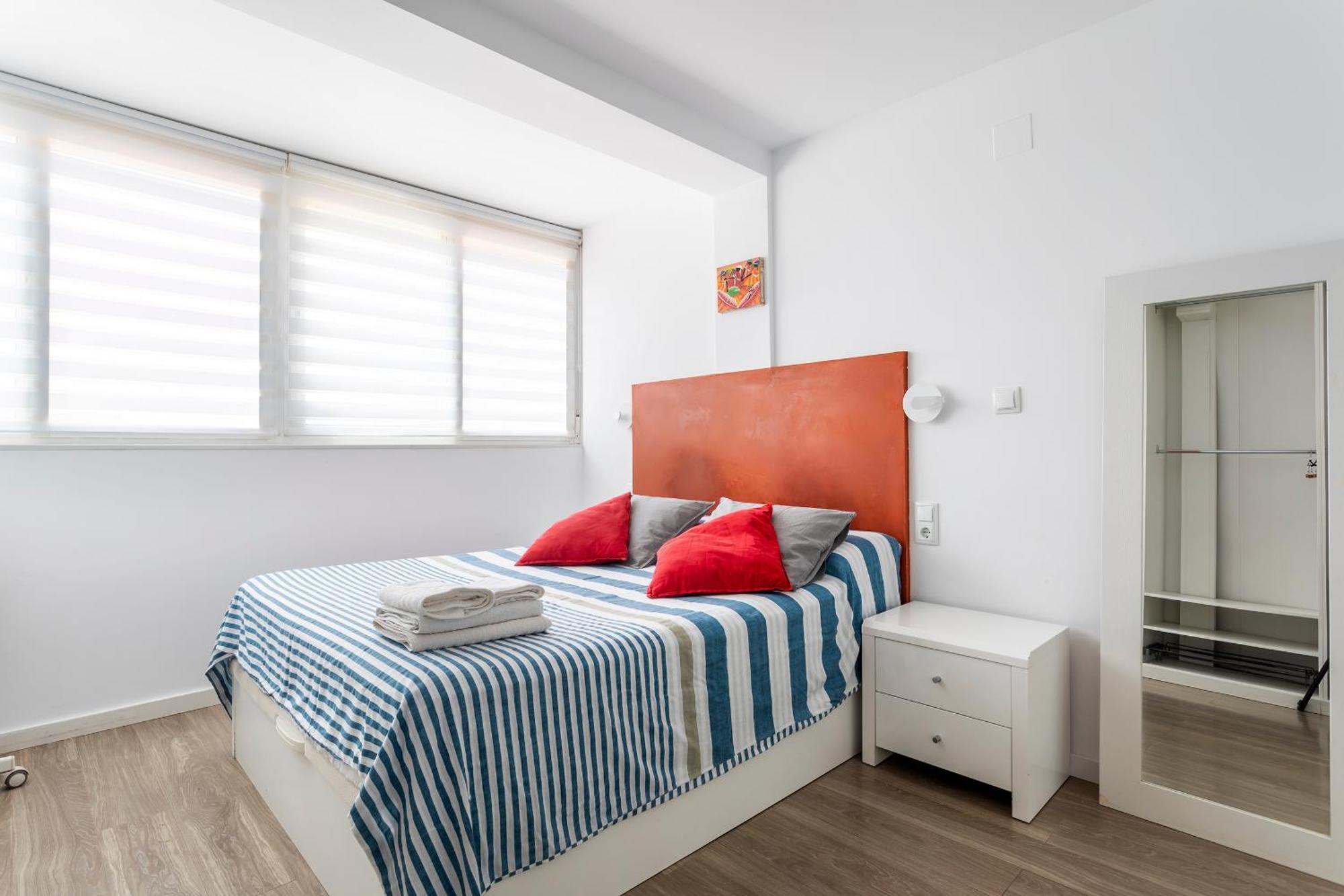 Fantastico Apartamento En Primerisima Linea Playa La Torre  Экстерьер фото